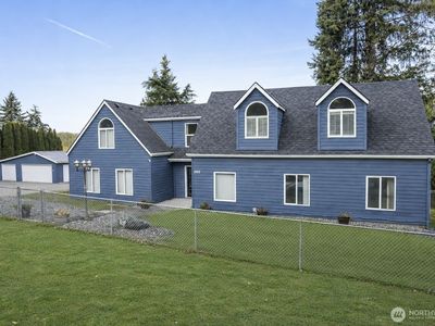 103 Carrolls Avenue