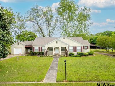 2565 Highway 49