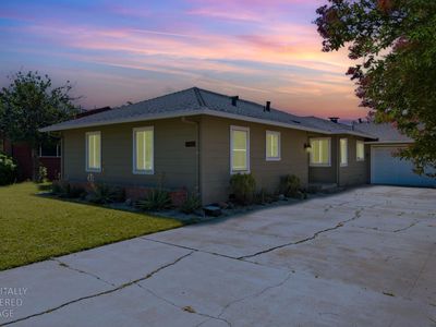 1176 W Mendocino Ave