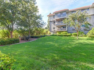 2404 Via Mariposa W Unit 3D