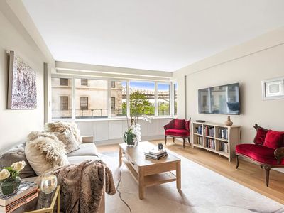 25 Sutton Pl S APT 3D