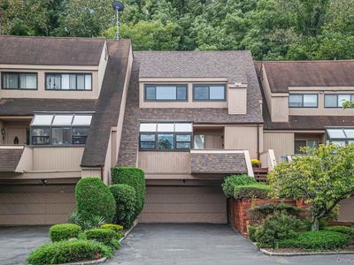 8 John Bean Court
