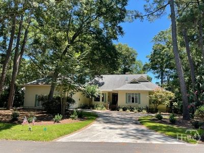 4 Quahog Lane