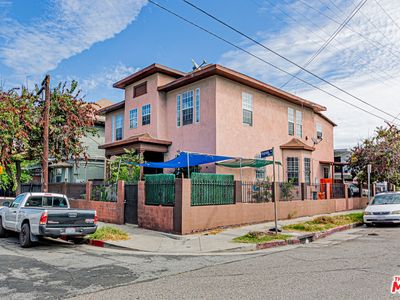1956 S Magnolia Ave