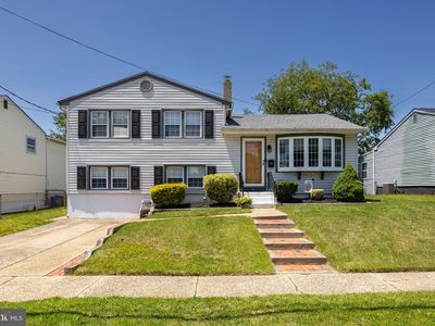 355 Maple Ave