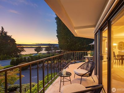6436 Lake Washington Boulevard NE #5