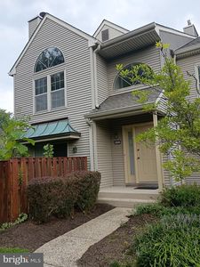 2606 Brookhaven Dr