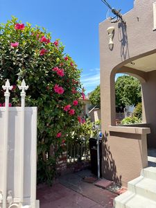 Property at 1049 104th Ave, Oakland, CA