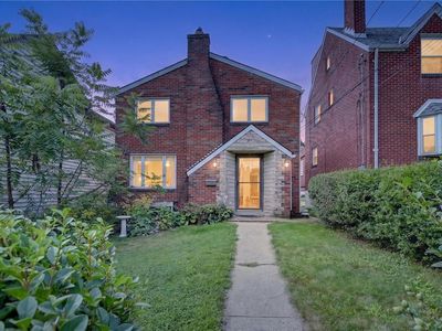 346 Mayville Ave