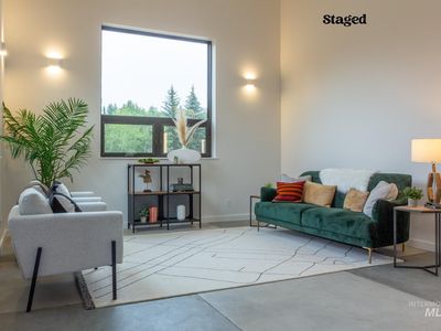 250 Amatopia Way #250