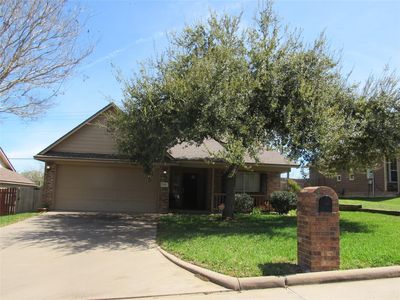 2411 Cheyenne Dr