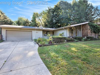 7334 Parkwood Dr