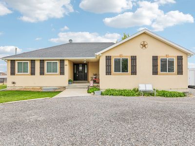 2464 E Autumn Dr