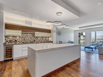 3750 S Las Vegas Blvd #2409