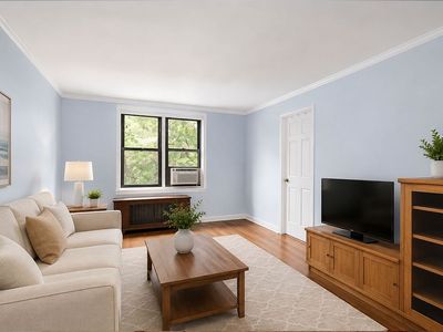61 Oliver St APT 2A