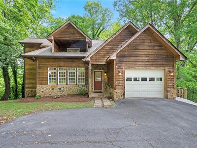 833 E Country Club Rd