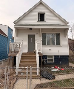 5418 W 25th Pl