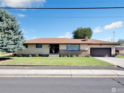 617 Sprague St.