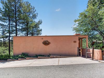 1051 S Apache Dr