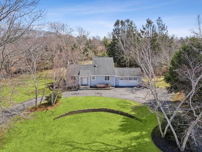 435 Old Saddle Ln