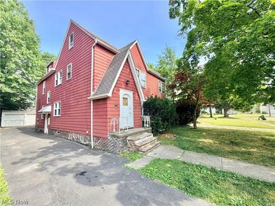 Property at 1537 Genesee Rd, South Euclid, OH