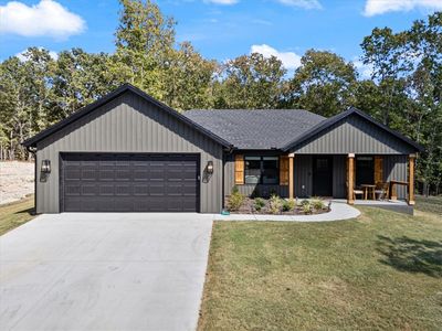 13 Berwick Ln
