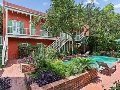 1022 Saint Peter St APT 203