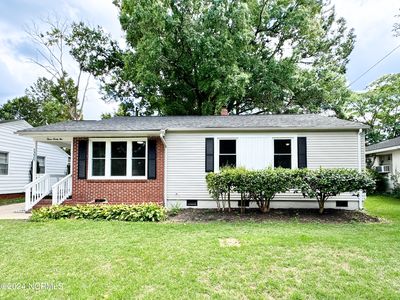 1225 Thurston Drive W