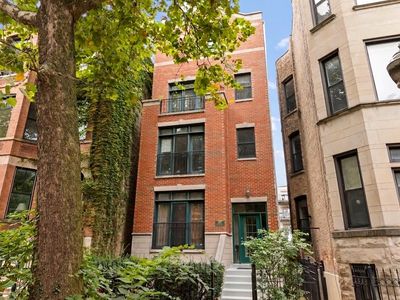 3534 N Reta Ave APT 3