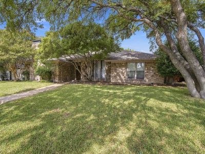 9947 Chimney Hill Ln