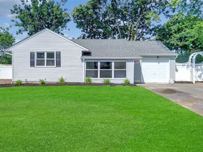 1086 Courtland Drive