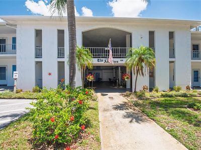 300 Clyde Ln APT 104