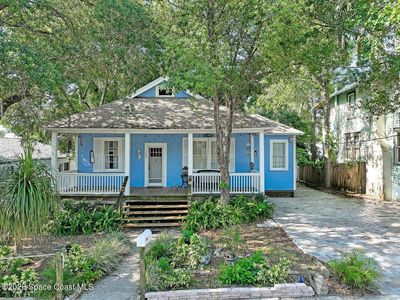107 Oak St