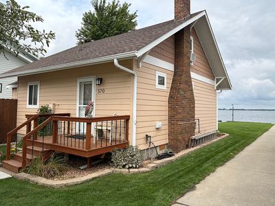 570 S Lake Dr