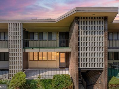 3906 Stone Gate Dr APT C