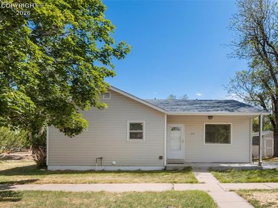 830 Forest Ave