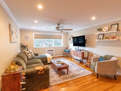 4 Nixon Ln APT 5