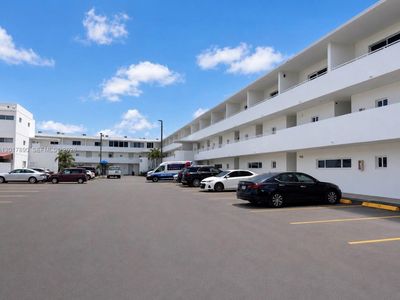 5611 W 25th Ct APT 8-A