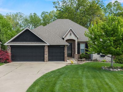 5620 S Winsor Drive