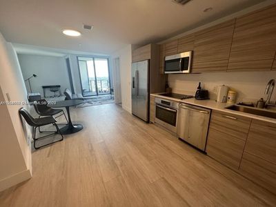 121 NE 34th St UNIT 2014