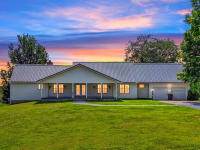 7 Robin Hill Ln