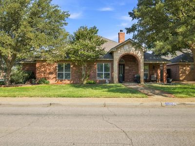 4820 Rosewood Dr