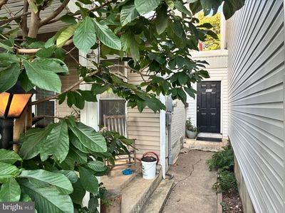 433 N 41st St