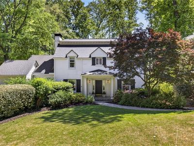 755 Greenview Ave NE