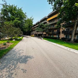 505 Redondo Dr APT 205