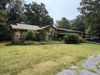 1124 Highway 130 W