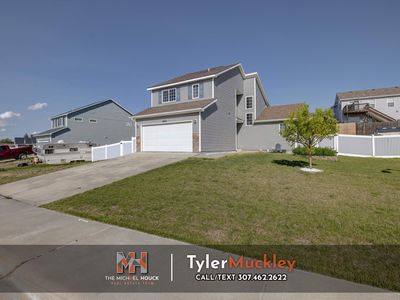 2465 S Fairdale Ave