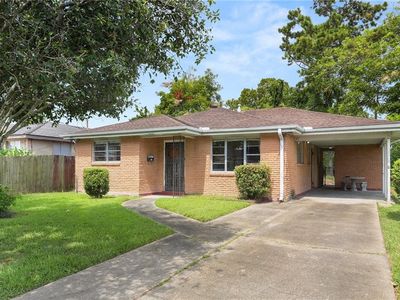 1220 West Dr