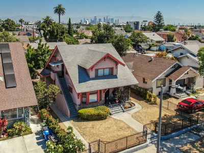 Property at 1111 W 47th St, Los Angeles, CA