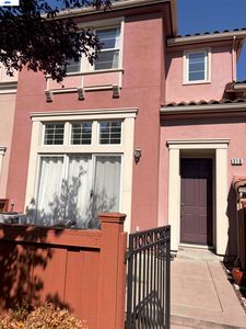 318 Vista Roma Way